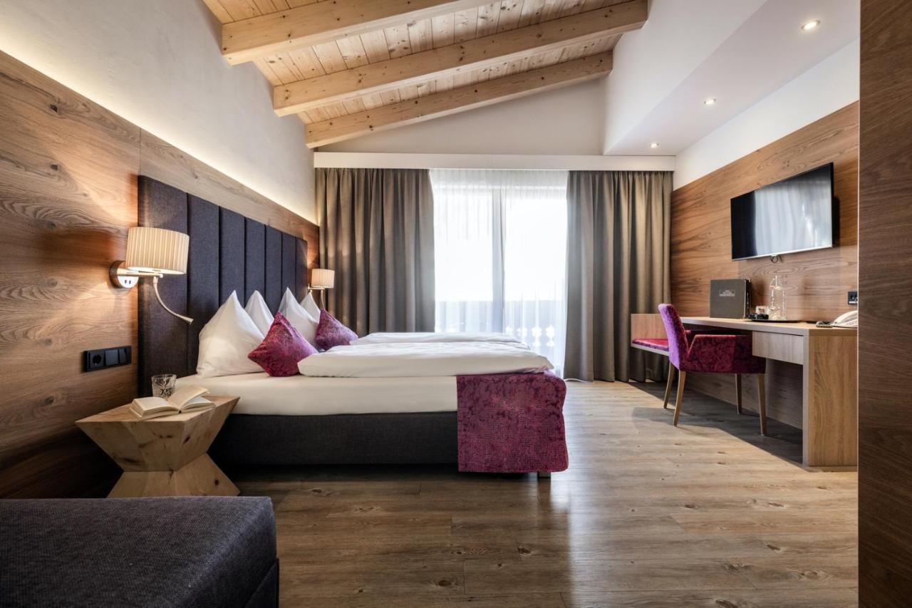 Hotel Sonnegg Заалбах-Хинтерглем Екстериор снимка