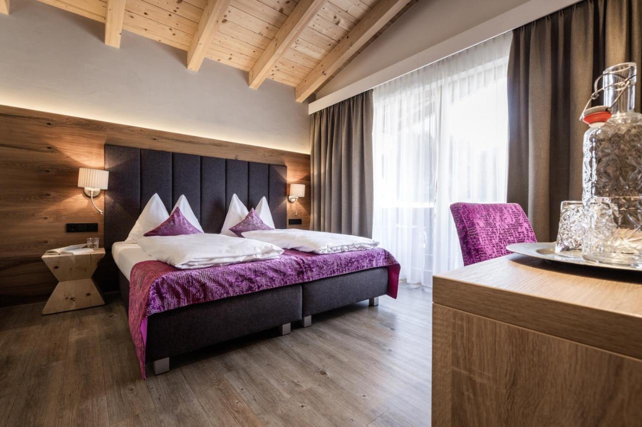 Hotel Sonnegg Заалбах-Хинтерглем Екстериор снимка