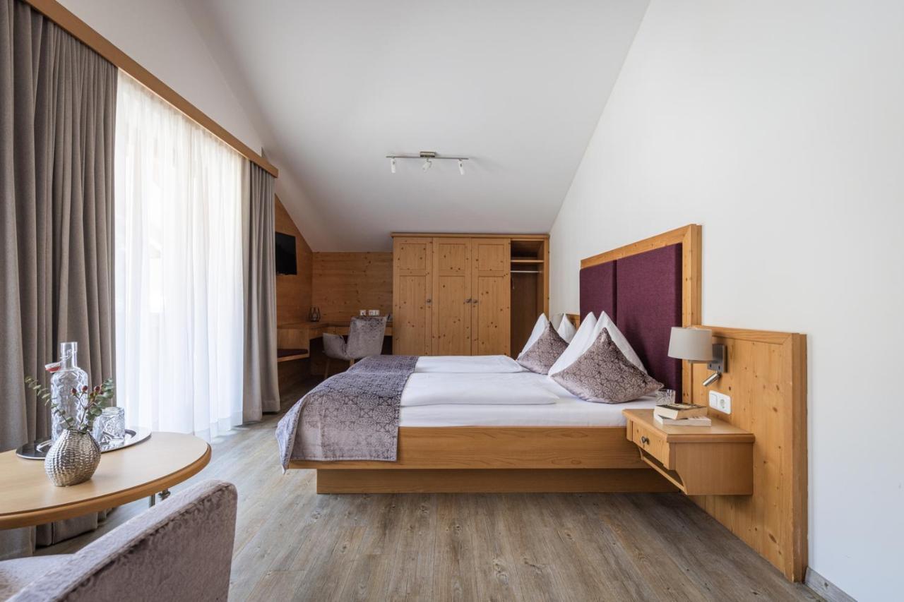 Hotel Sonnegg Заалбах-Хинтерглем Екстериор снимка