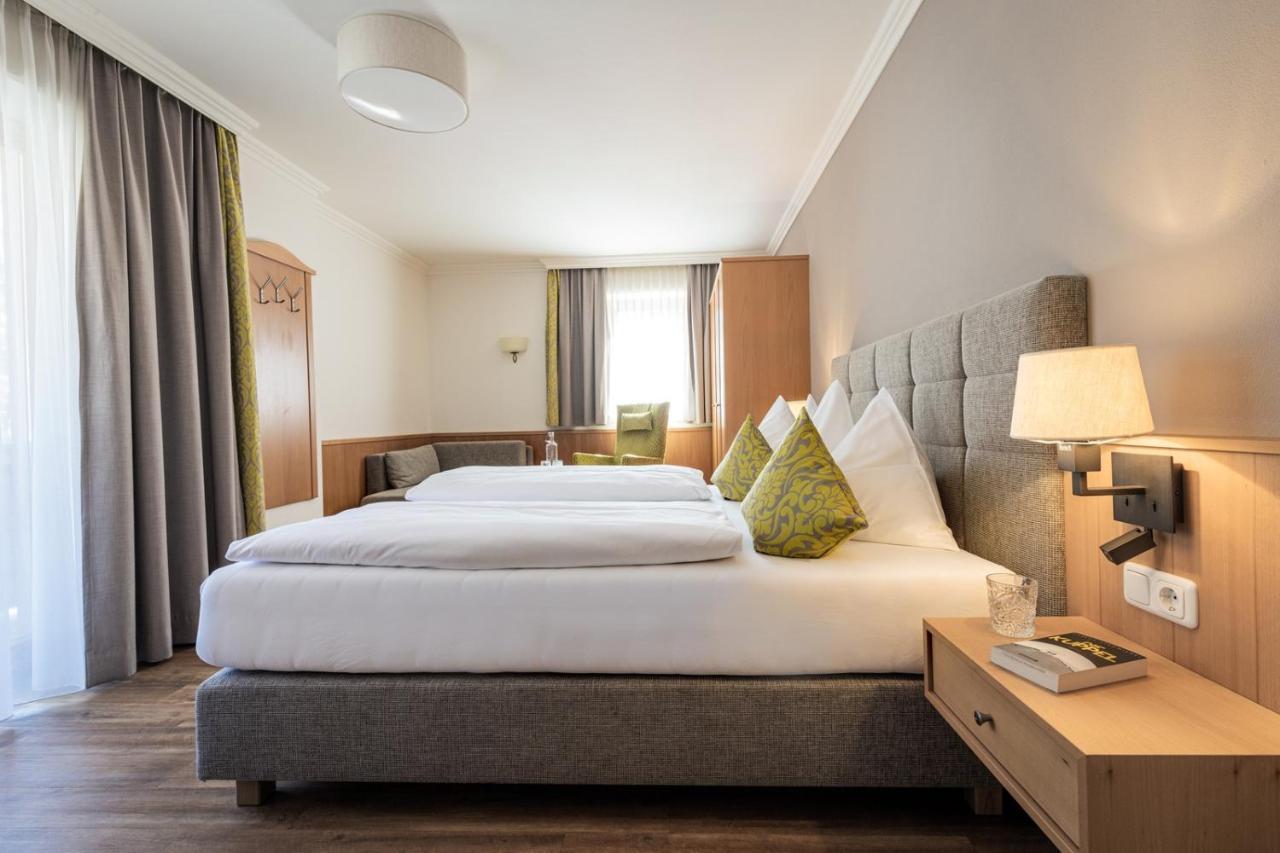 Hotel Sonnegg Заалбах-Хинтерглем Екстериор снимка