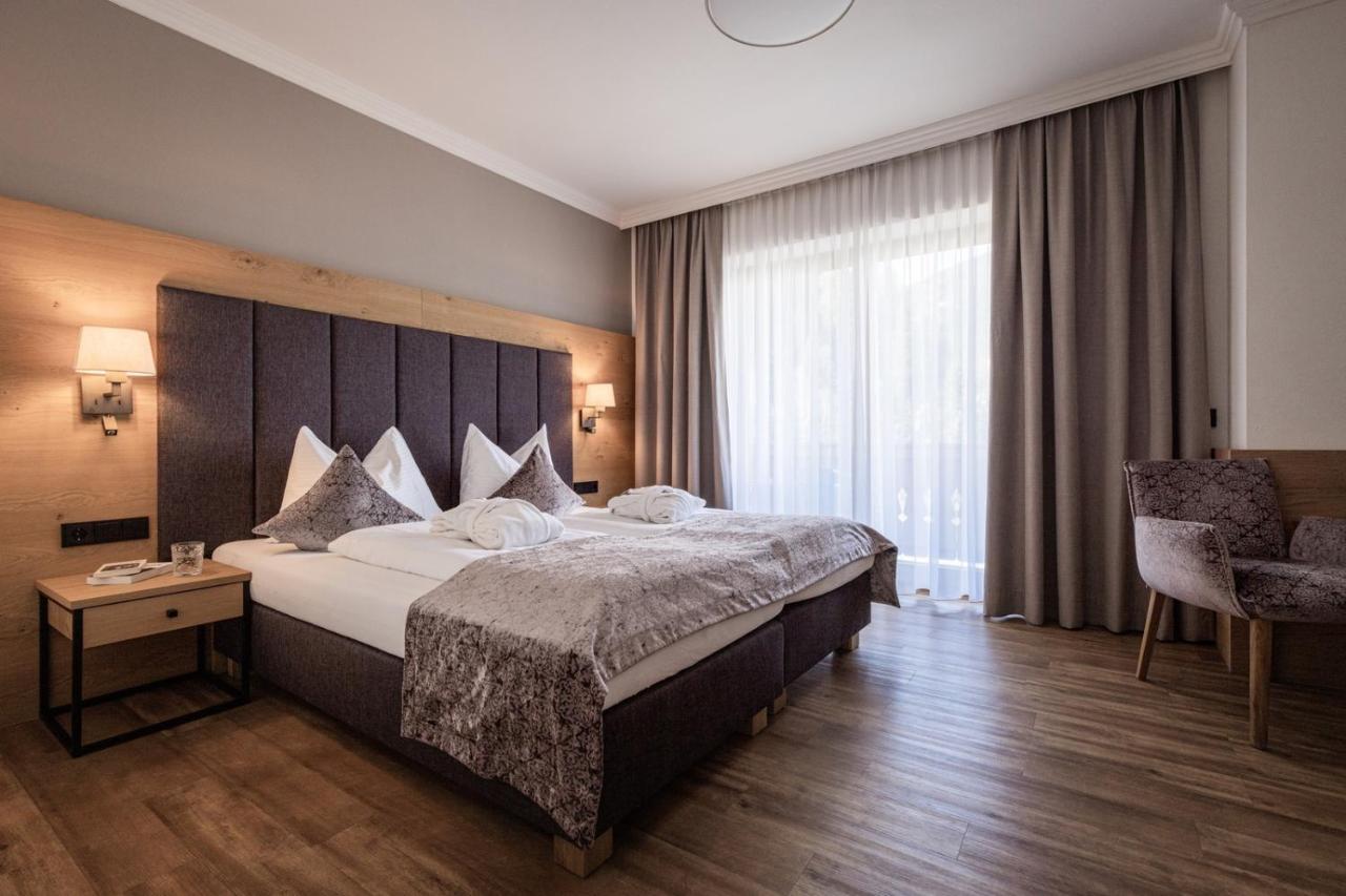 Hotel Sonnegg Заалбах-Хинтерглем Екстериор снимка