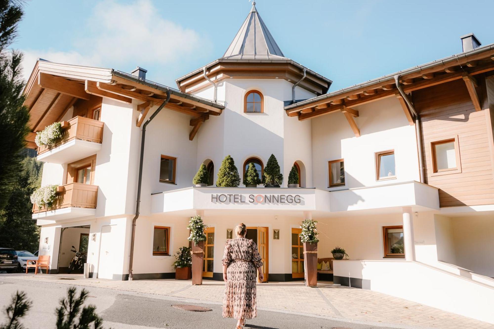 Hotel Sonnegg Заалбах-Хинтерглем Екстериор снимка
